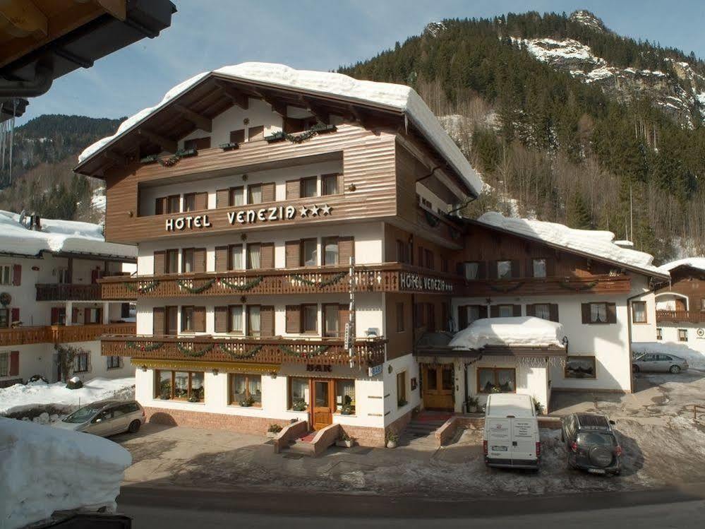Hotel Venezia Rocca Pietore Exterior photo